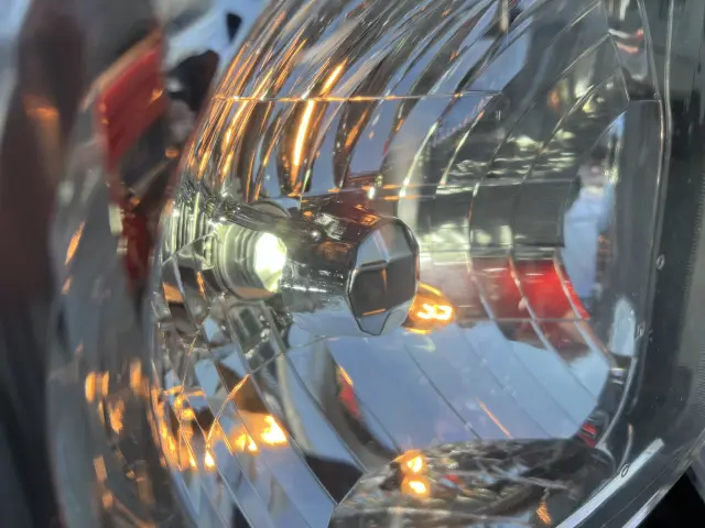 いすゞ エルフ TPG-NPR85AN(2WD)の写真16