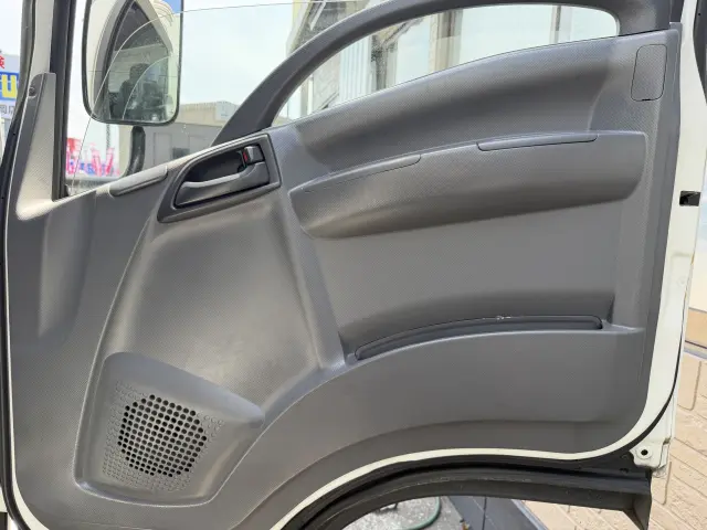 いすゞ エルフ TPG-NPR85AN(2WD)の写真28