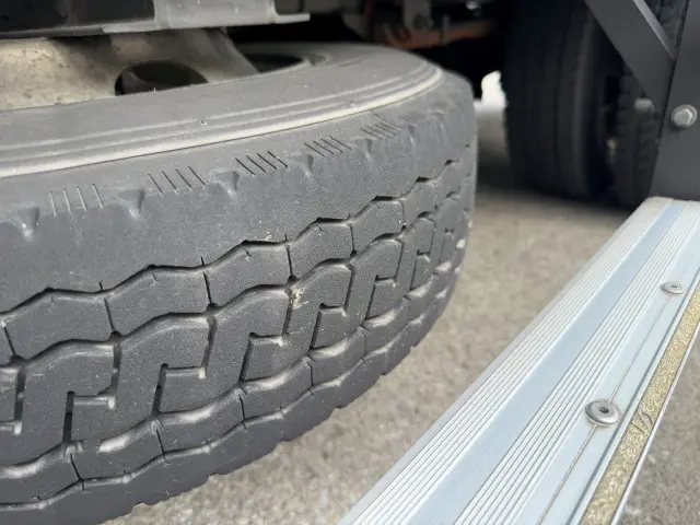 いすゞ エルフ TPG-NPR85AN(2WD)の写真32