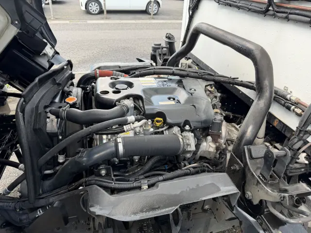 いすゞ エルフ TPG-NPR85AN(2WD)の写真18