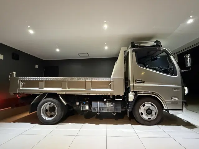 三菱 キャンター 2RG-FBA60(2WD)の写真7