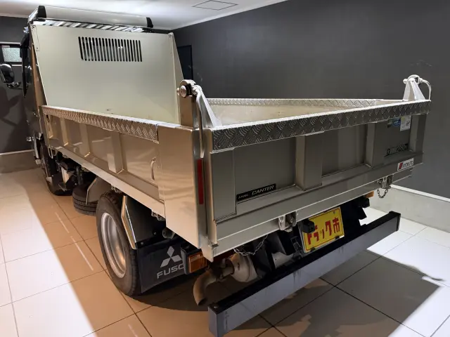 三菱 キャンター 2RG-FBA60(2WD)の写真38