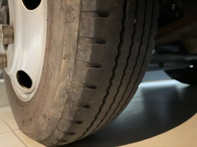 三菱 キャンター 2RG-FBA60(2WD)の写真40