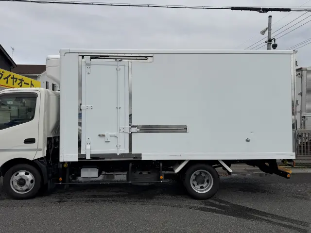 日野 レンジャー TPG-XZU712Mの写真4