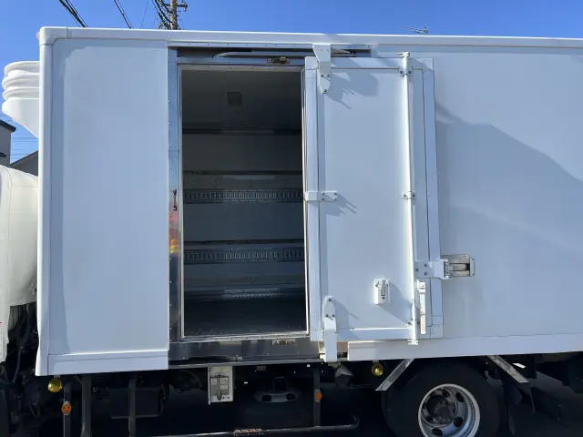 日野 レンジャー TPG-XZU712Mの写真16