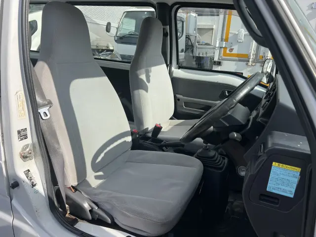 スバル サンバー バン EBD-TV1(2WD)の写真10