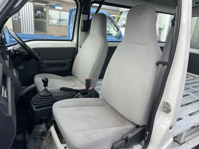 スバル サンバー バン EBD-TV1(2WD)の写真13