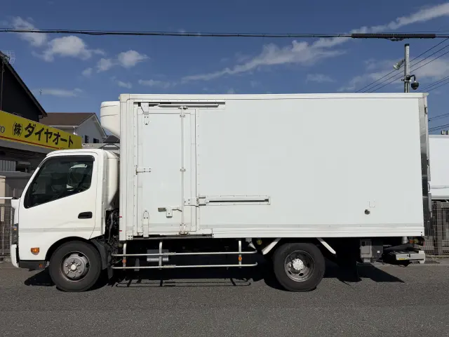 日野 デュトロ TPG-XZU712M(2WD)の写真4