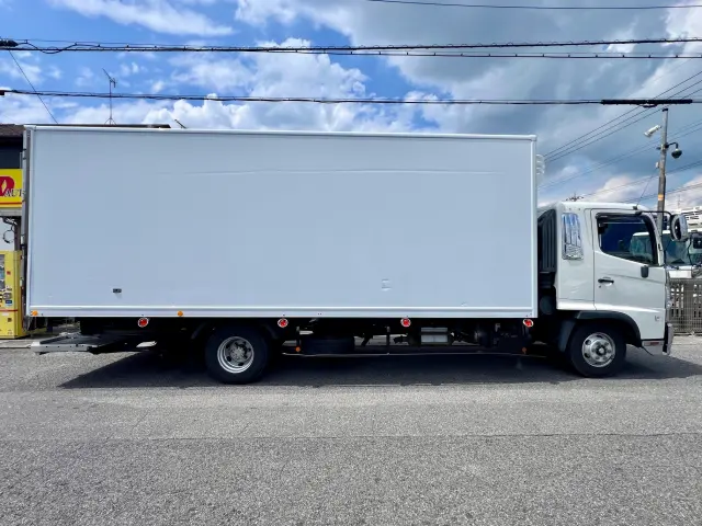 いすゞ フォワード 2PG-FRR90T2(2WD)の写真7