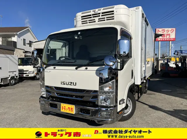 いすゞ エルフ TPG-NPR85AN(2WD)の写真1