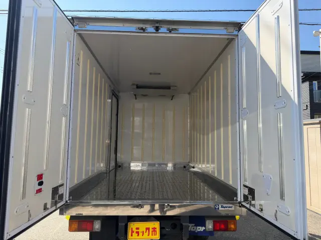 日野 デュトロ 2RG-XZC605M(2WD)の写真7