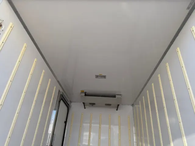 日野 デュトロ 2RG-XZC605M(2WD)の写真10