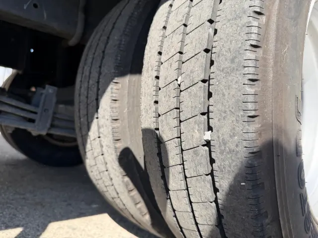 日野 デュトロ 2RG-XZC605M(2WD)の写真25