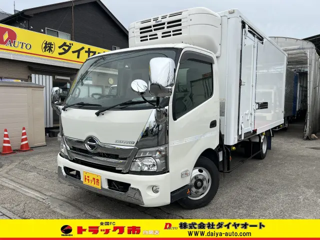 日野 デュトロ TKG-XZU710M(2WD)の写真1