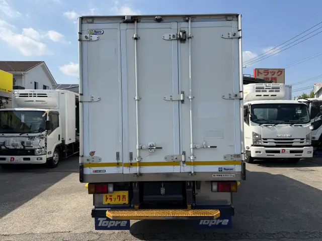 いすゞ エルフ 2RG-NPR88AN(2WD)の写真3
