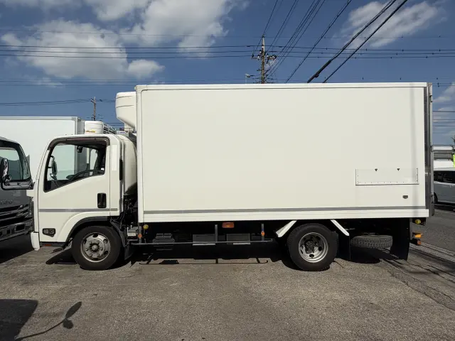 いすゞ エルフ 2RG-NPR88AN(2WD)の写真5