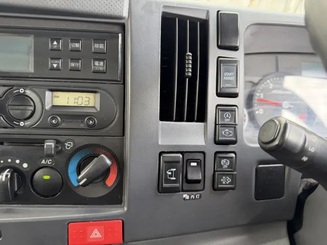 いすゞ エルフ 2RG-NPR88AN(2WD)の写真21