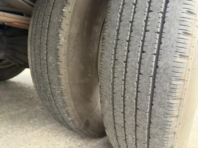 いすゞ エルフ 2RG-NPR88AN(2WD)の写真29