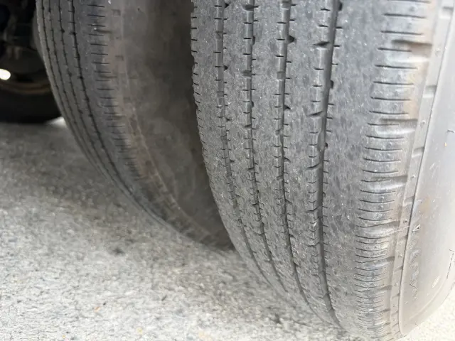 いすゞ エルフ 2RG-NPR88AN(2WD)の写真31