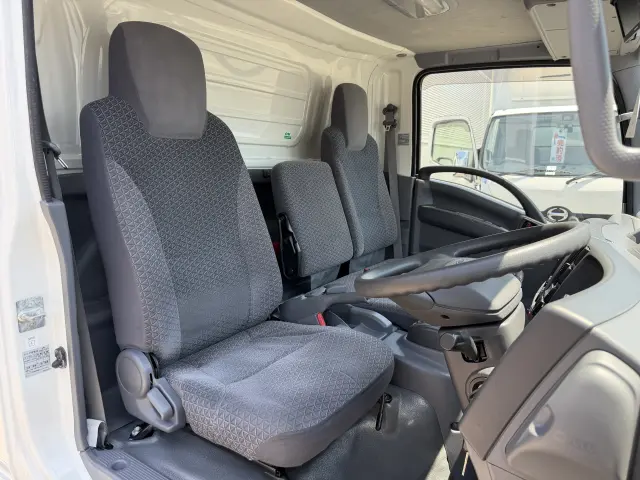 いすゞ エルフ TKG-NPR88AN(2WD)の写真7
