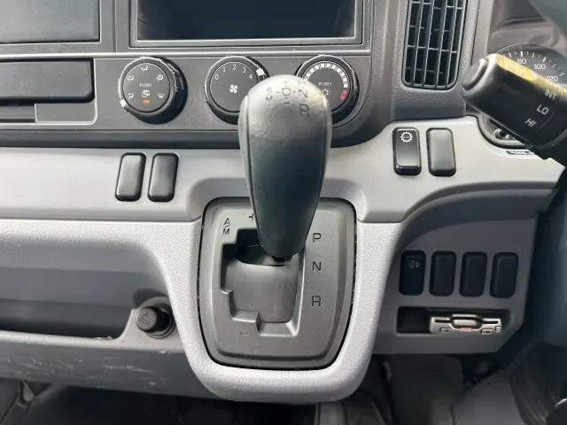 三菱 キャンター TKG-FEB50(2WD)の写真14