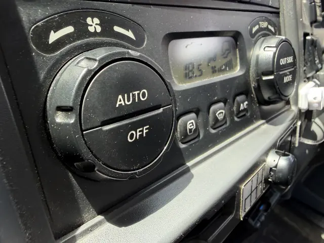 いすゞ フォワード TKG-FRR90T2(2WD)の写真20