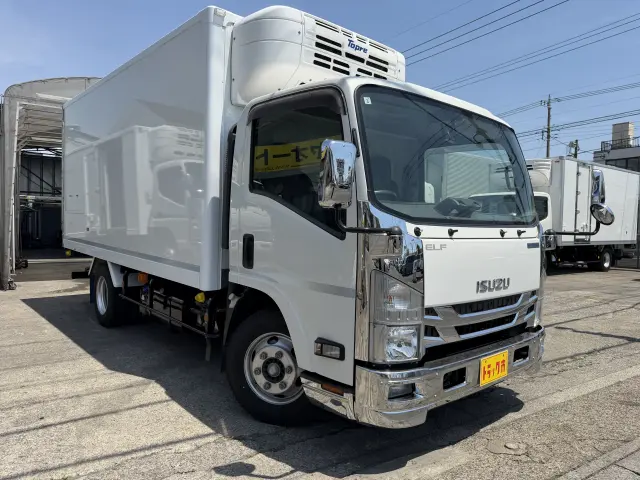 いすゞ エルフ 2SG‐NPR88AN(2WD)の写真3