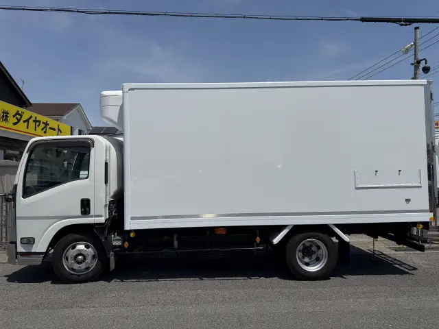 いすゞ エルフ 2SG‐NPR88AN(2WD)の写真5