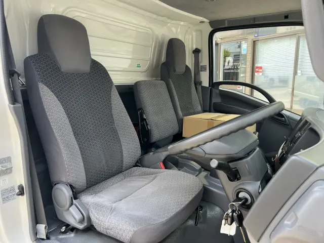 いすゞ エルフ 2RG‐NPR88AN(2WD)の写真12