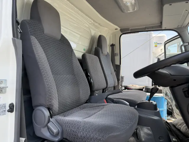 いすゞ エルフ 2SG‐NPR88AN(2WD)の写真12