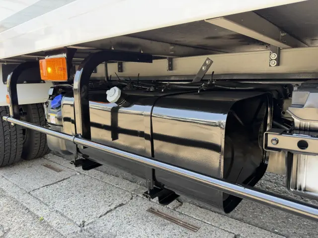 いすゞ エルフ 2SG‐NPR88AN(2WD)の写真27