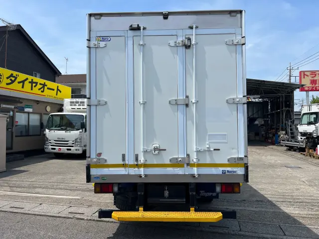 いすゞ エルフ TPG-NPR88ANの写真2