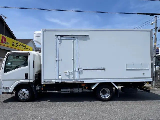 いすゞ エルフ TPG-NPR88ANの写真4