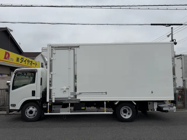 いすゞ エルフ TKG-NPR85Y(2WD)の写真5