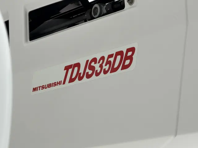 いすゞ エルフ TKG-NPR85Y(2WD)の写真11