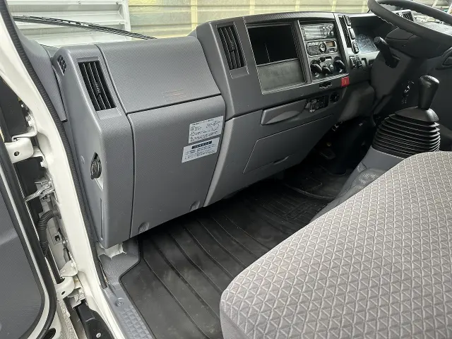 いすゞ エルフ TPG-NMS85AN(4WD)の写真18