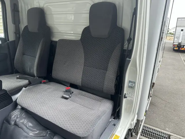 いすゞ エルフ TPG-NMS85AN(4WD)の写真32