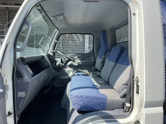三菱 キャンター KK-FE83GN(2WD)の写真36