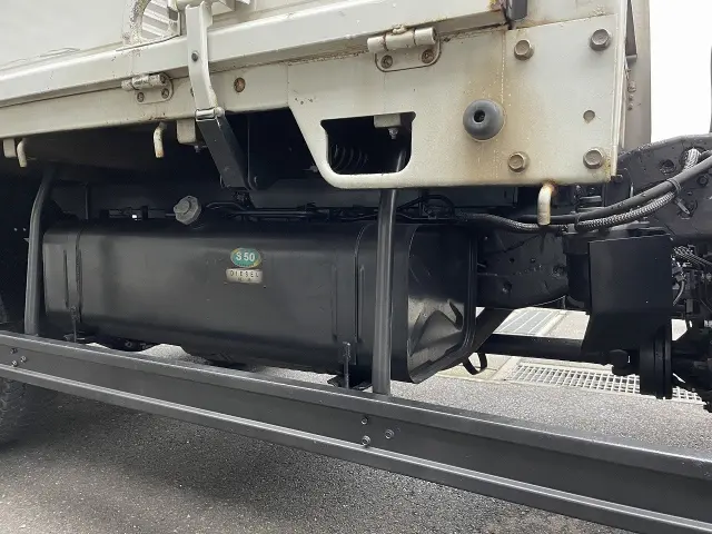 三菱 キャンター PA-FG83DE(4WD)の写真12