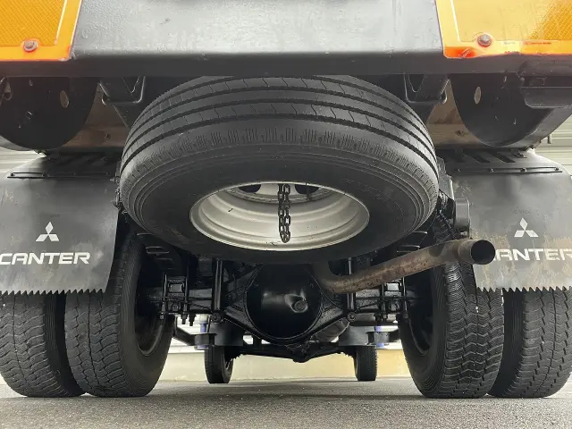 三菱 キャンター PA-FG83DE(4WD)の写真13