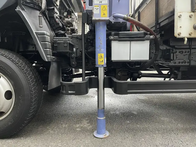 三菱 キャンター PA-FG83DE(4WD)の写真26