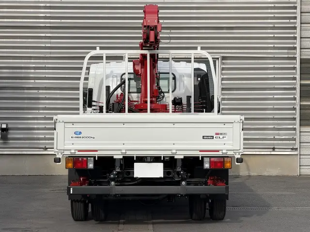 いすゞ エルフ 2RG-NPR88AC(2WD)の写真3