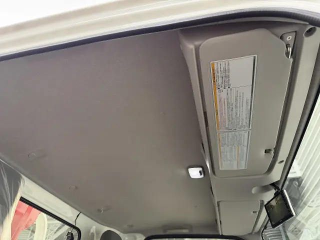 いすゞ エルフ 2RG-NPR88AC(2WD)の写真20