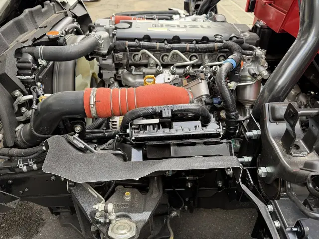 いすゞ エルフ 2RG-NPR88AC(2WD)の写真31