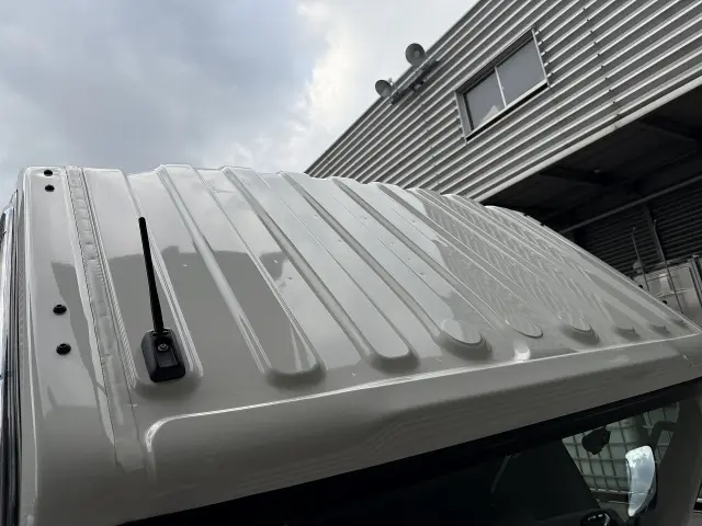 いすゞ エルフ 2TG-NPR88AC(2WD)の写真24