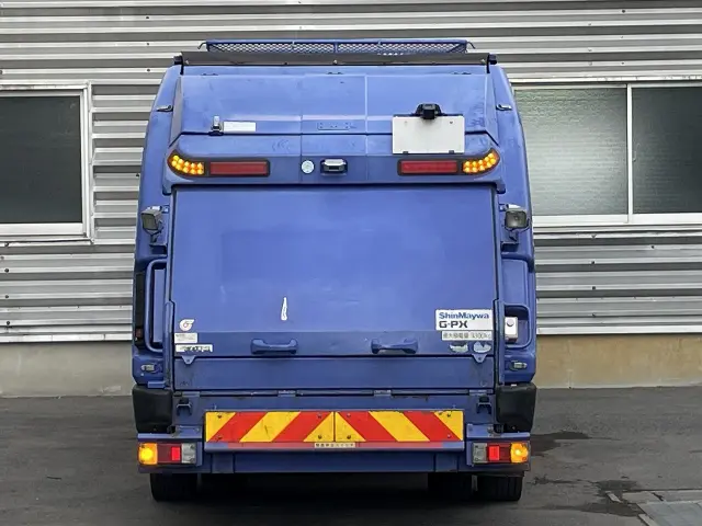 いすゞ エルフ TKG-NKR85YN(2WD)の写真3