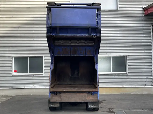 いすゞ エルフ TKG-NKR85YN(2WD)の写真5