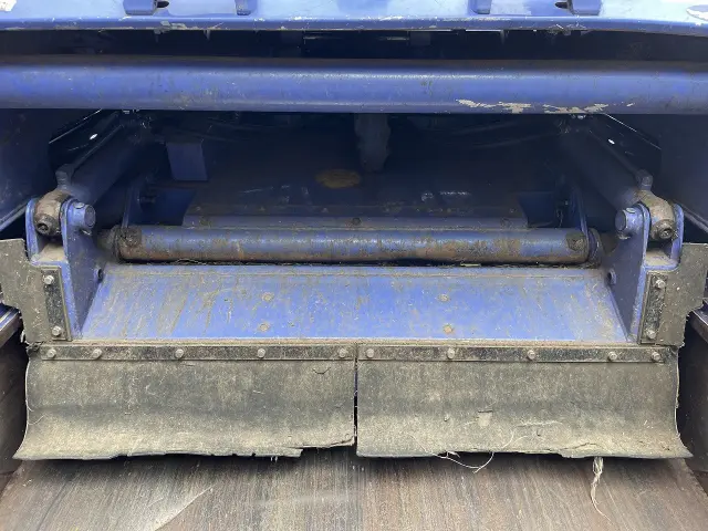 いすゞ エルフ TKG-NKR85YN(2WD)の写真24