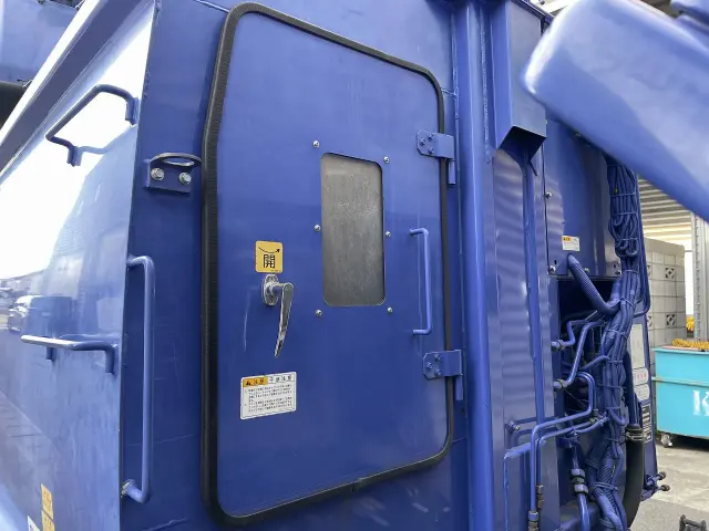 いすゞ エルフ TKG-NKR85YN(2WD)の写真27