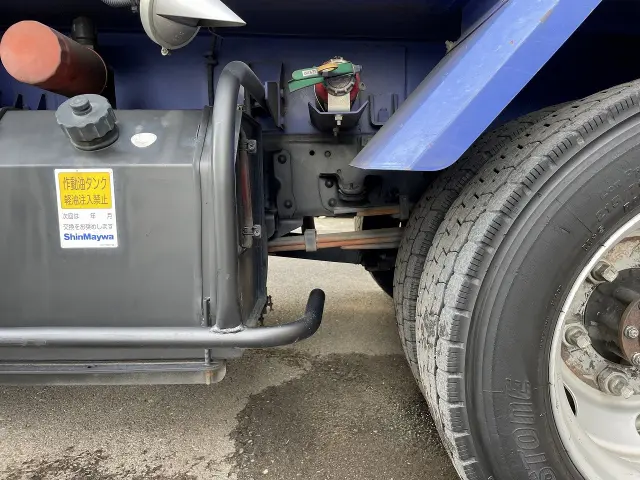 いすゞ エルフ TKG-NKR85YN(2WD)の写真32